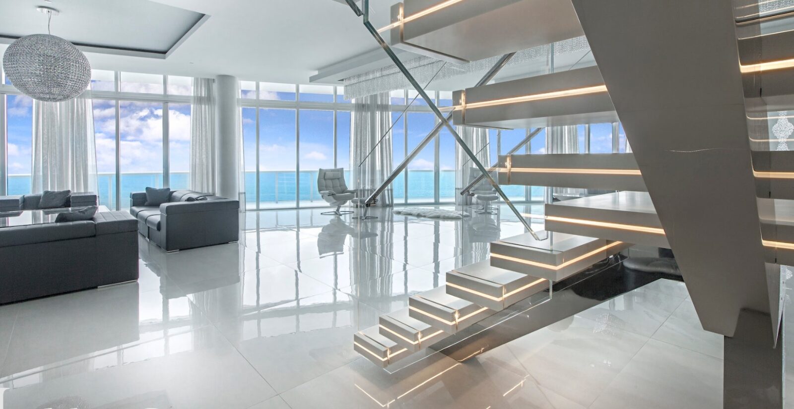 Trump Hollywood, PH-2, Hollywood Beach, FL