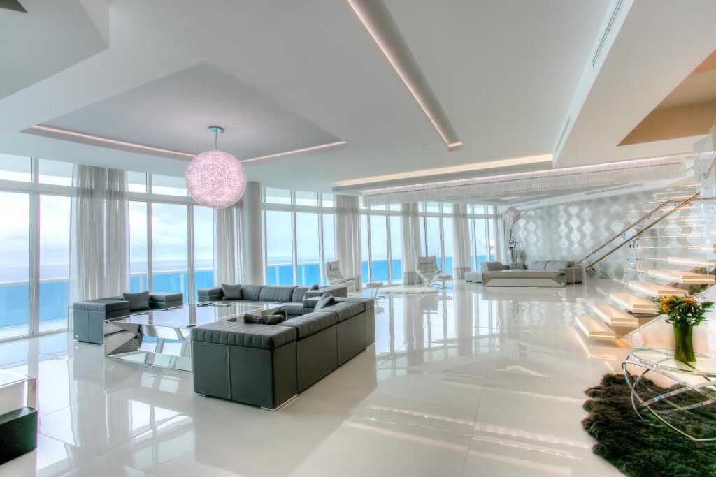 Interior Designer in Coconut Grove, FL