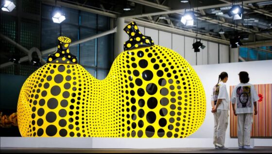 Art at the Heart of Architectural Interiors: 7 Essential Perspectives