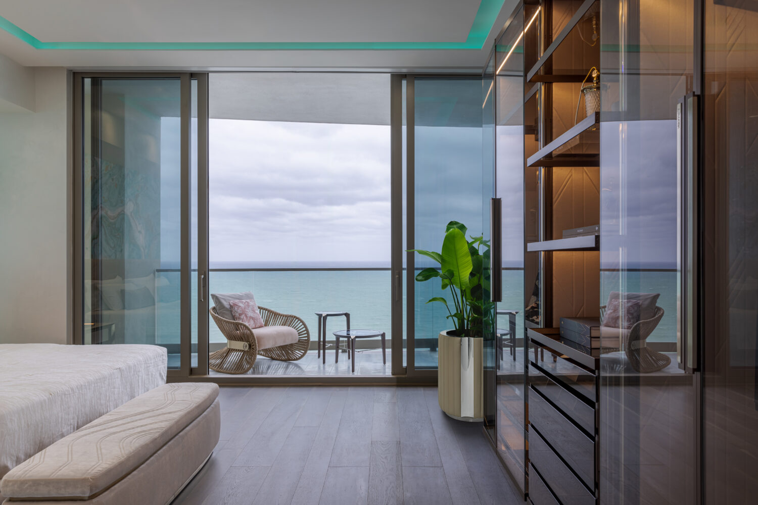 Sunny Isles Beach, FL